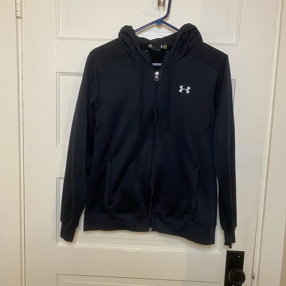 Women’s Under Armor zip up hoodie